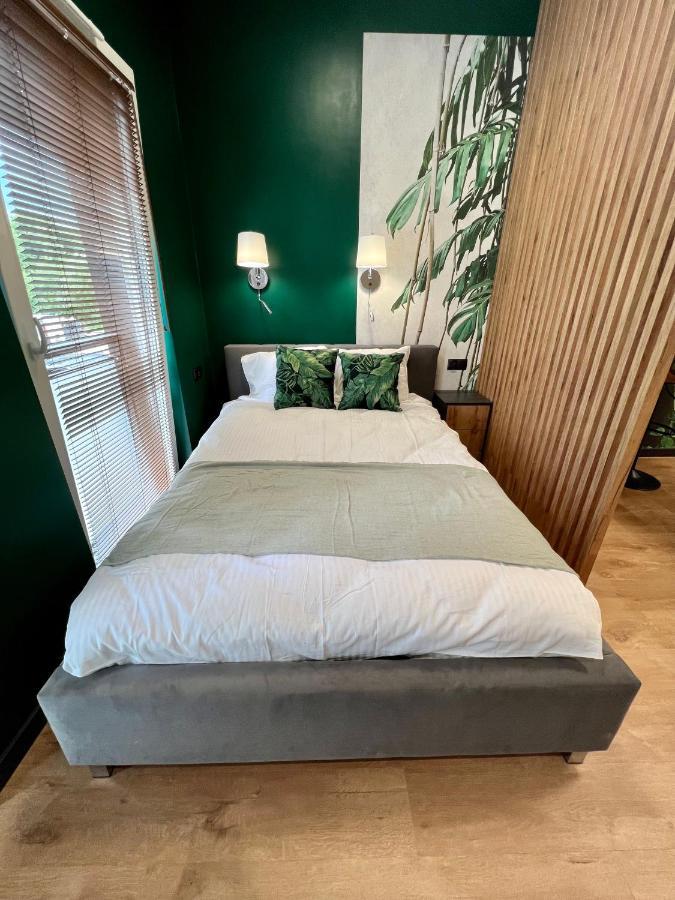 Apartament Spot Klonowa Kielce Esterno foto