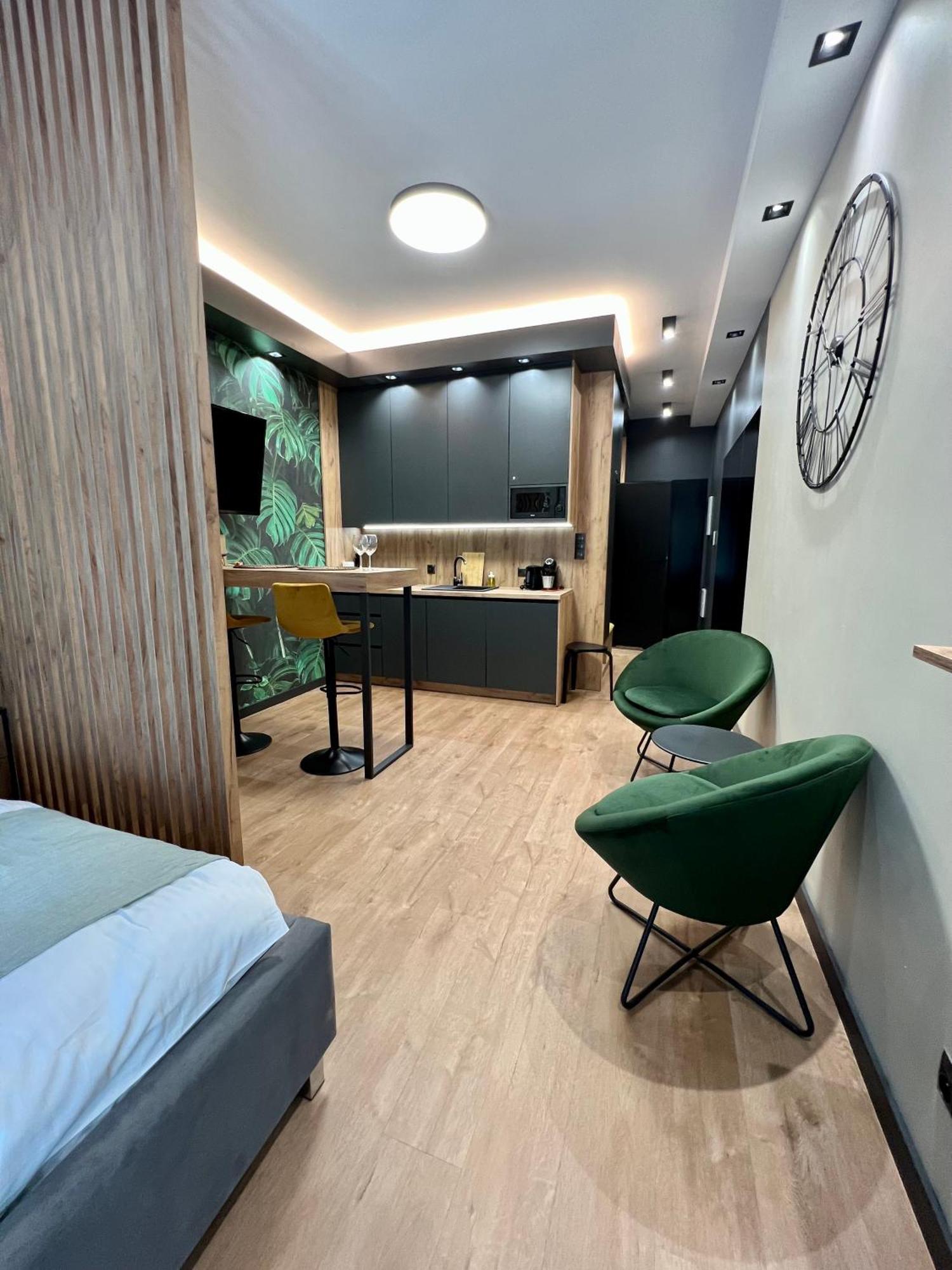Apartament Spot Klonowa Kielce Esterno foto